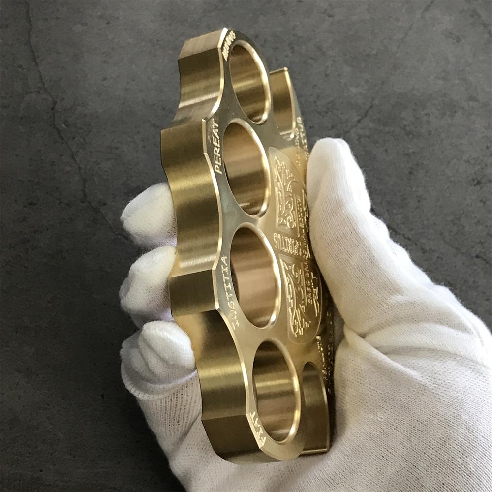 Strong metal EDC Outdoor Tool